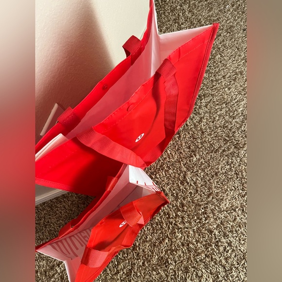 ♻️Lululemon Red Small + Large Tote - Picture 4 of 4